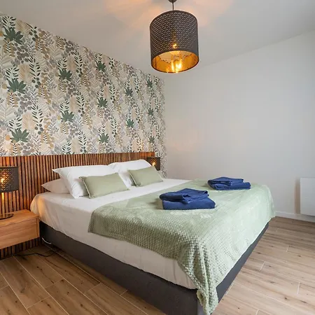 Flambant Neuf Au Coeur De La Palmyre, A Pied ! Apartment Les Mathes