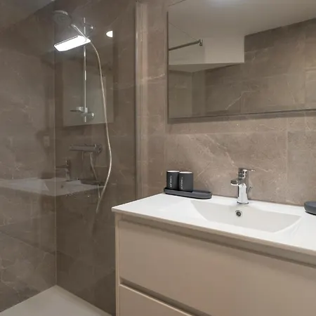 Flambant Neuf Au Coeur De La Palmyre, A Pied ! *