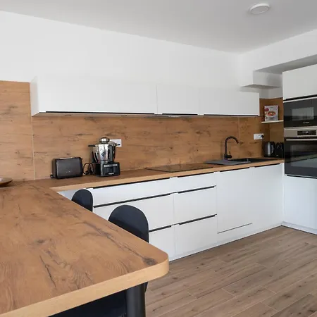 Flambant Neuf Au Coeur De La Palmyre, A Pied !